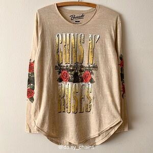 NWOT Bravado Guns N’ Roses Band Tee